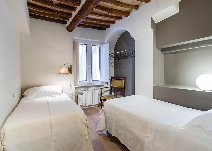 Casatorre Dei Leoni Dimora Storica Bed & Breakfast