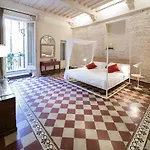 Bed & Breakfast Casatorre Dei Leoni Dimora Storica Siena