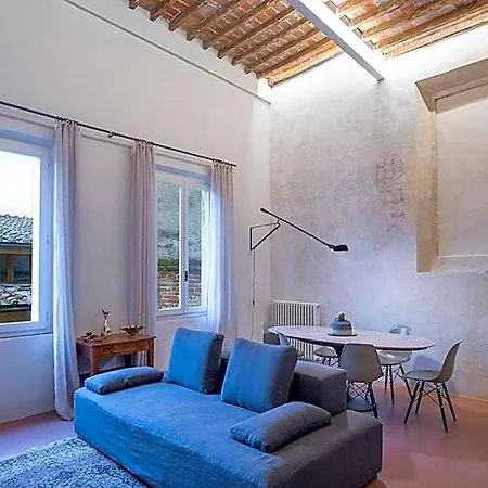 Bed & Breakfast Casatorre Dei Leoni Dimora Storica
