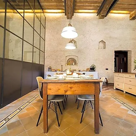 Casatorre Dei Leoni Dimora Storica 4*