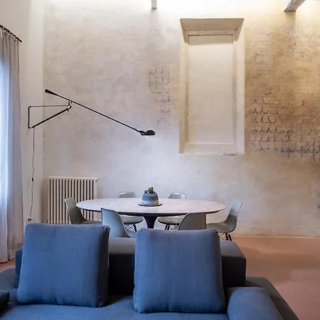 Casatorre Dei Leoni Dimora Storica Bed & Breakfast Siena