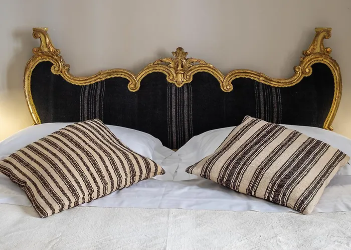 Casatorre Dei Leoni Dimora Storica