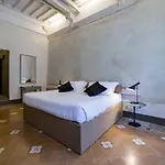 Casatorre Dei Leoni Dimora Storica Siena